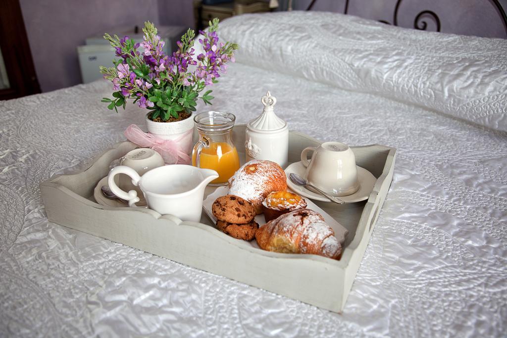 Hotel La Petite Maison Viareggio Ngoại thất bức ảnh