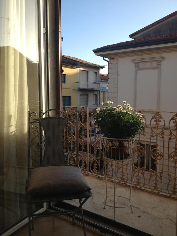 Hotel La Petite Maison Viareggio Phòng bức ảnh