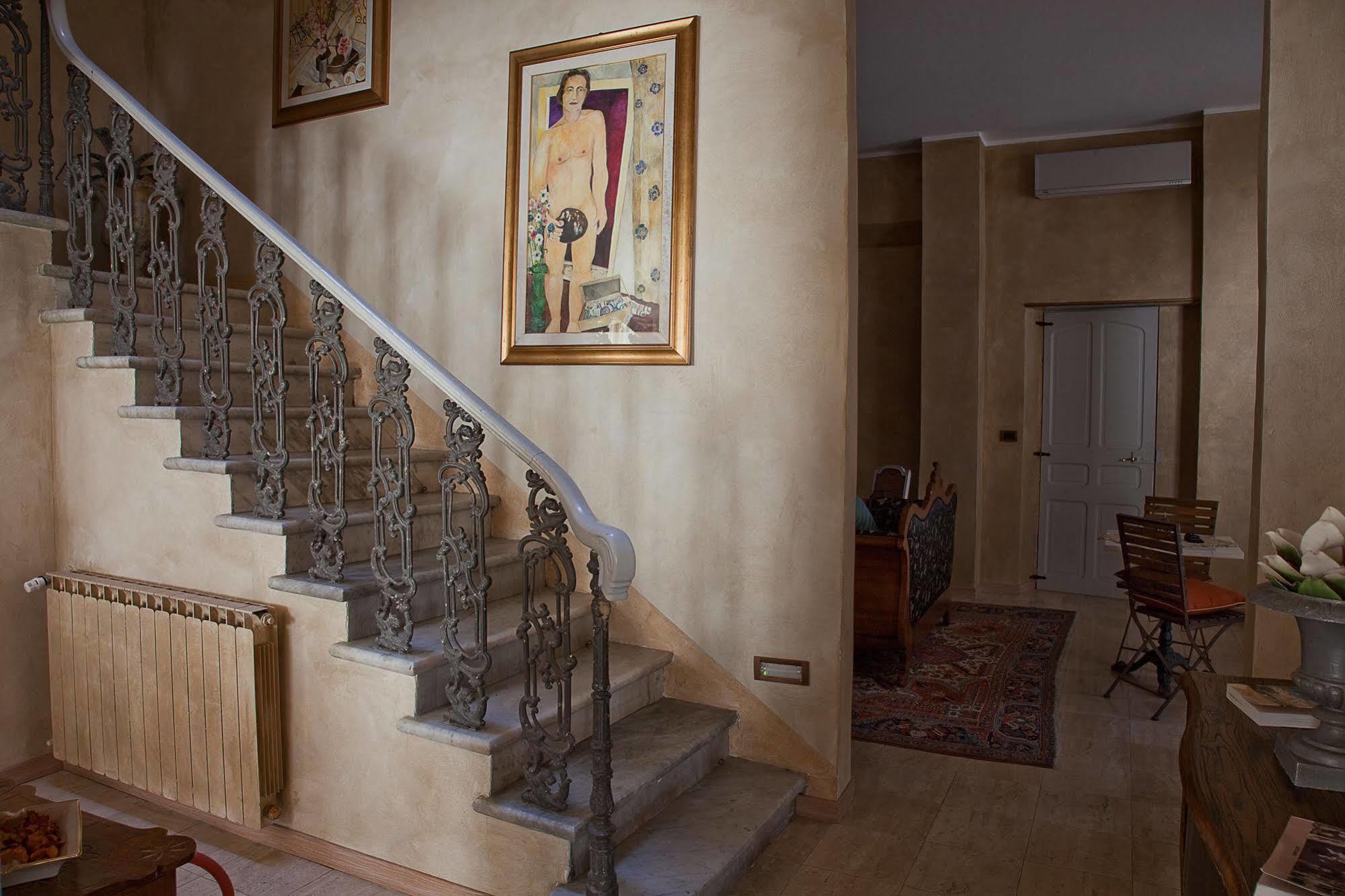 Hotel La Petite Maison Viareggio Ngoại thất bức ảnh