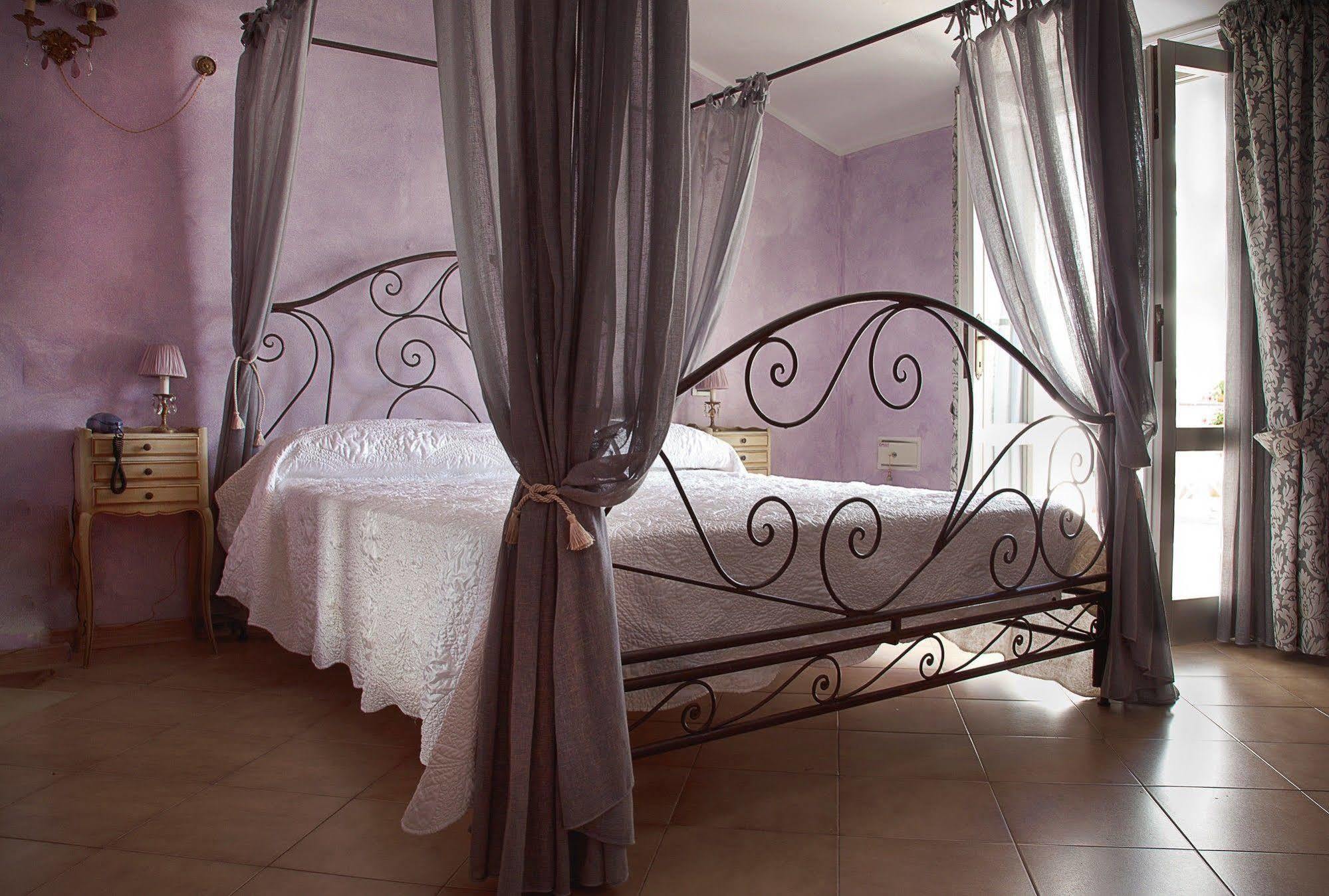 Hotel La Petite Maison Viareggio Ngoại thất bức ảnh
