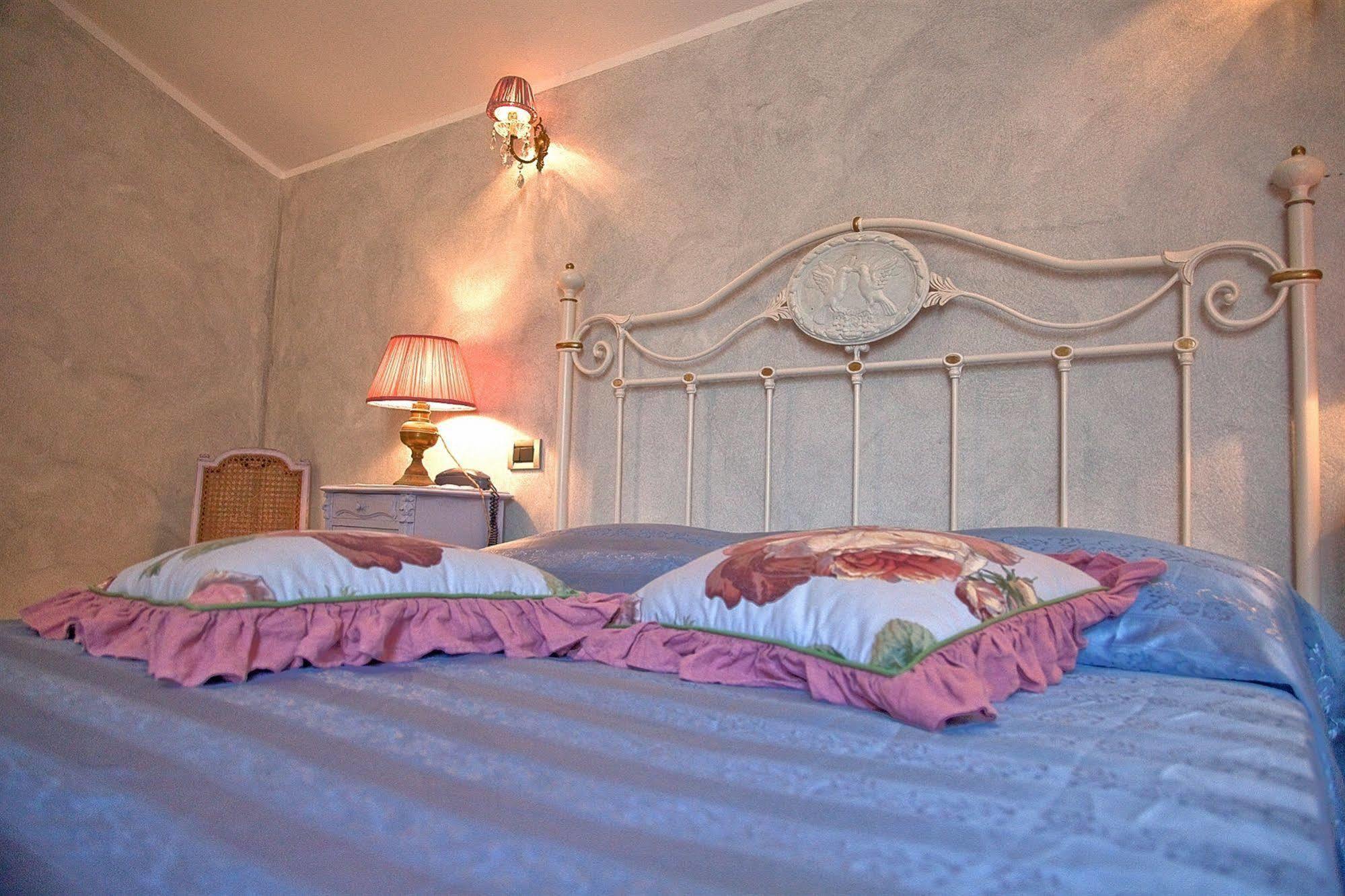 Hotel La Petite Maison Viareggio Ngoại thất bức ảnh
