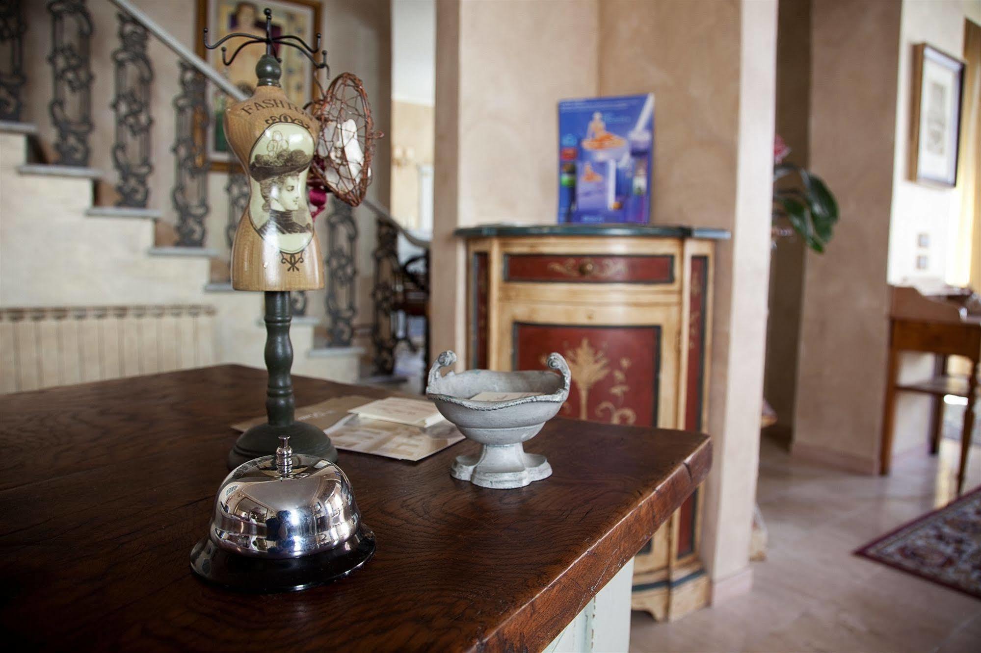 Hotel La Petite Maison Viareggio Ngoại thất bức ảnh